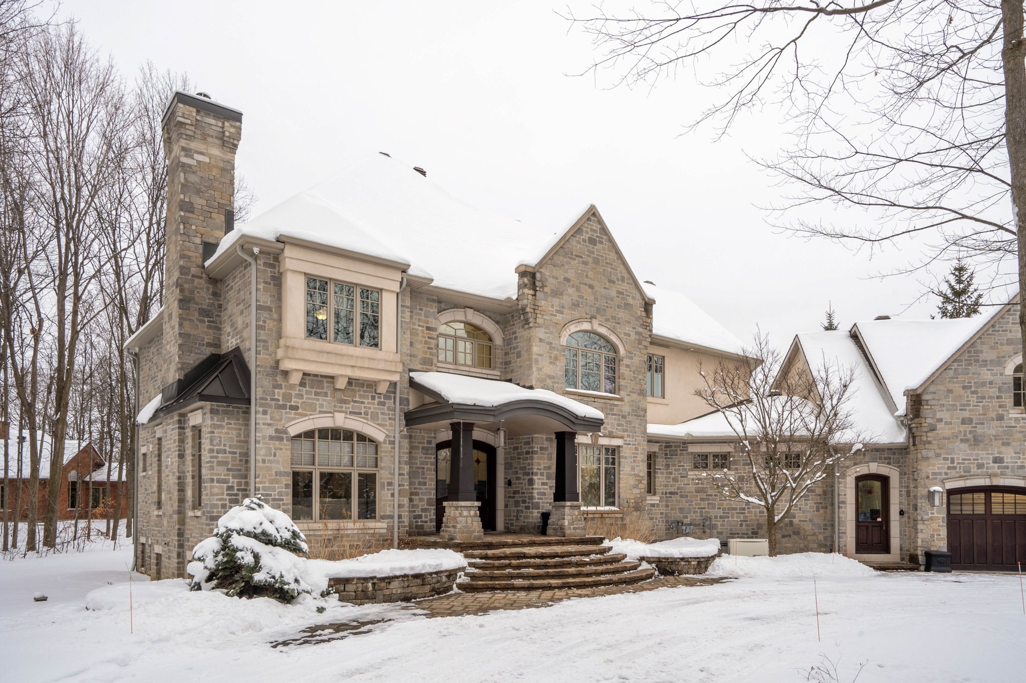 33 Marchbrook Cir, Kanata, ON K2W 1A1, Canada Photo 12