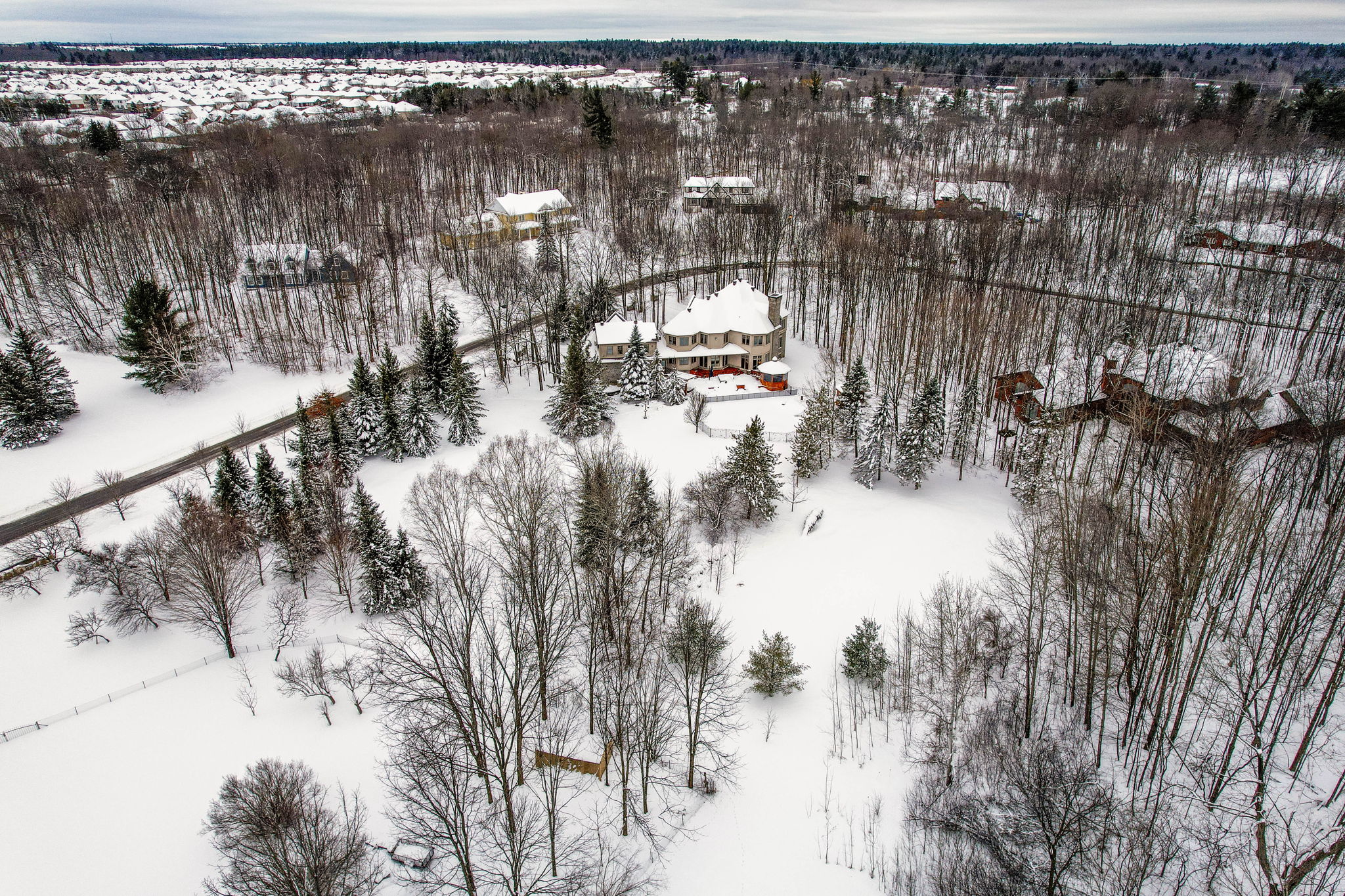 33 Marchbrook Cir, Kanata, ON K2W 1A1, Canada Photo 112
