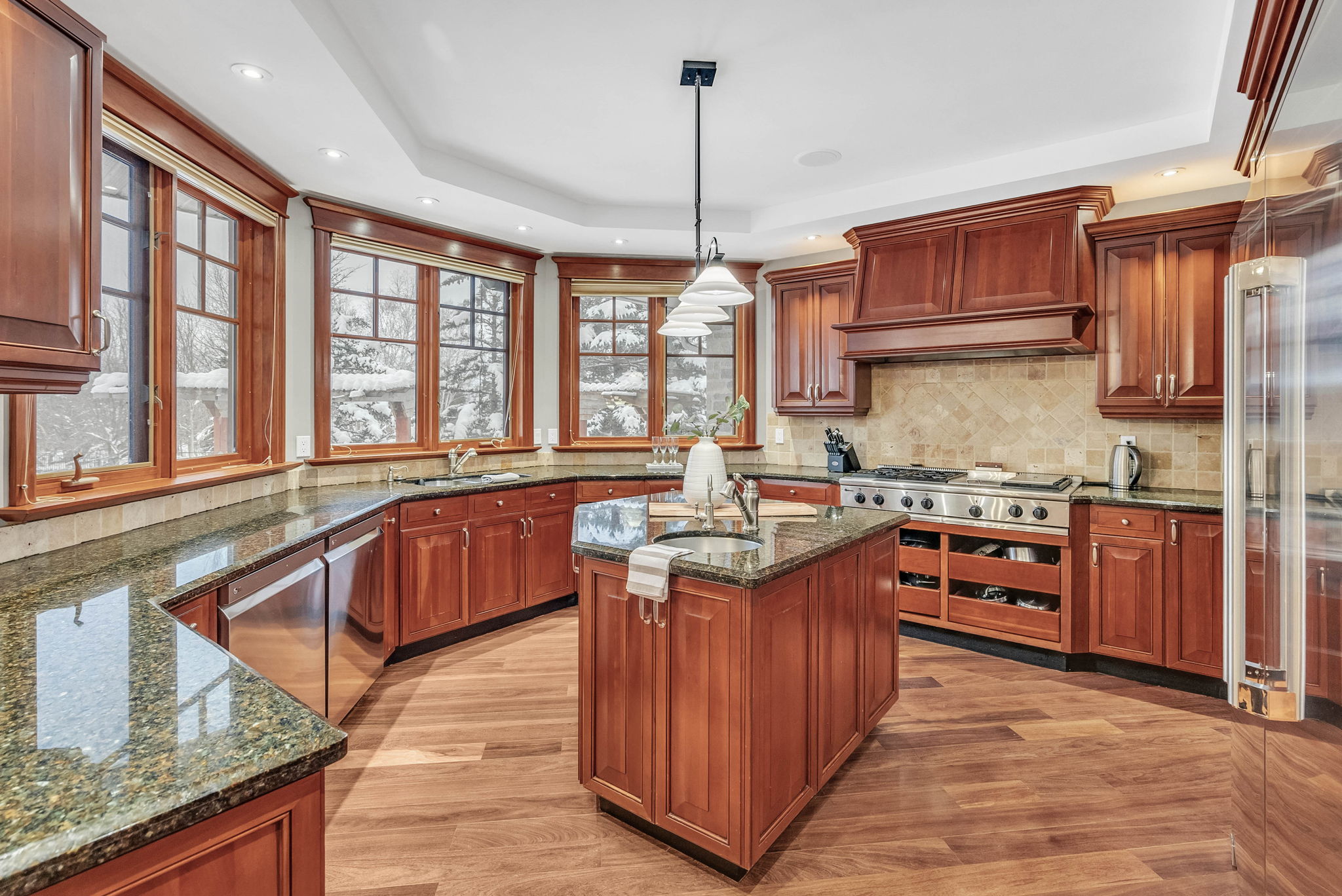 33 Marchbrook Cir, Kanata, ON K2W 1A1, Canada Photo 36