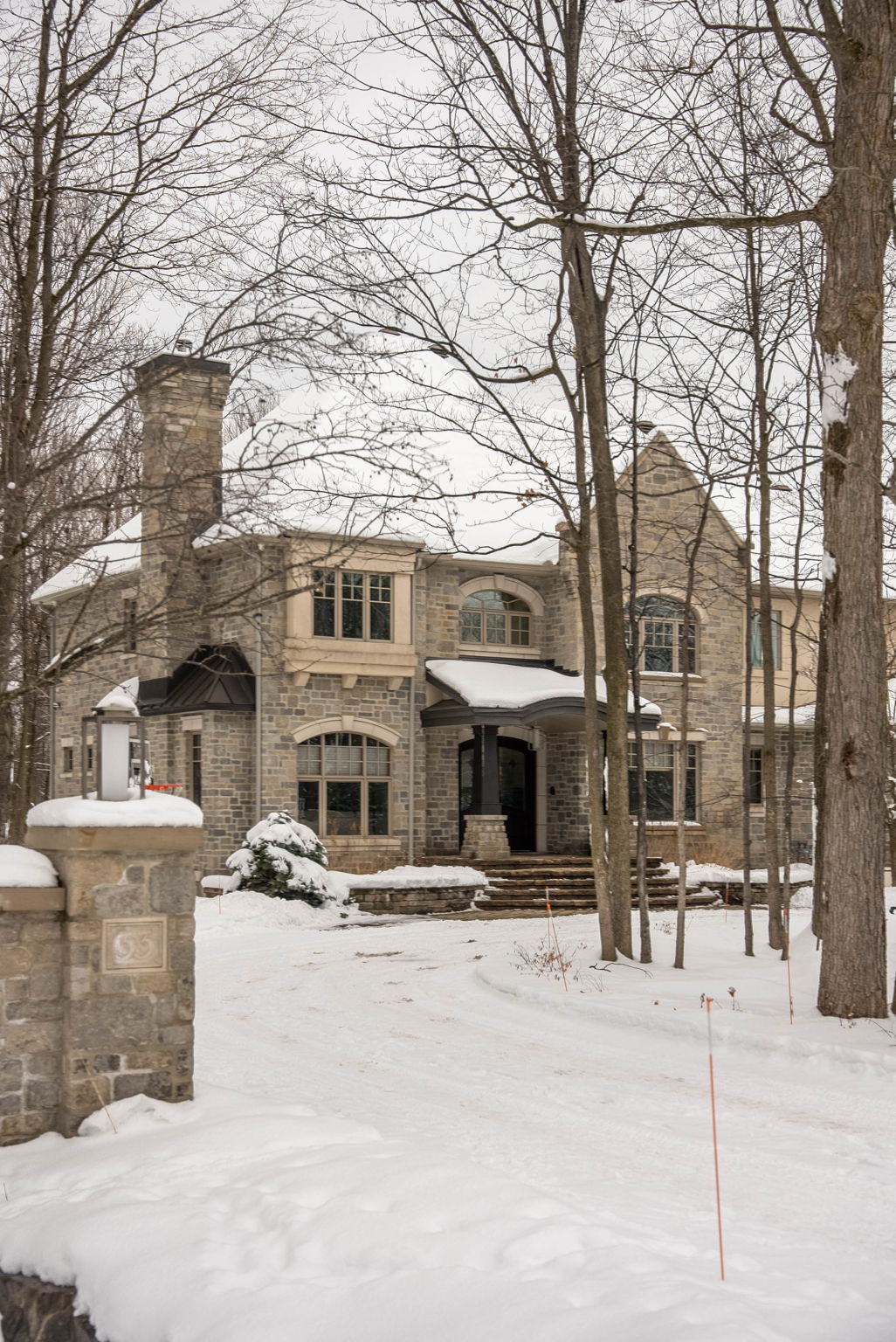 33 Marchbrook Cir, Kanata, ON K2W 1A1, Canada Photo 9