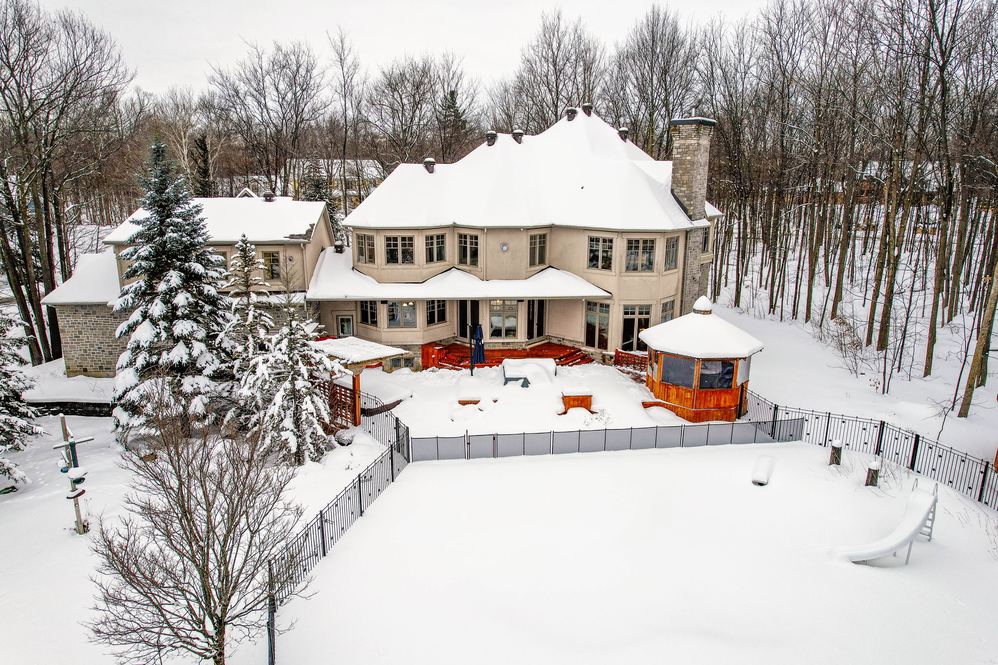 33 Marchbrook Cir, Kanata, ON K2W 1A1, Canada Photo 109