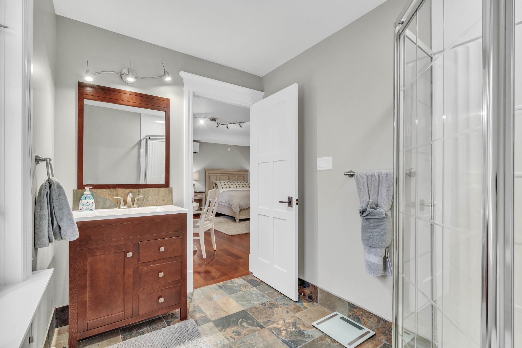 33 Marchbrook Cir, Kanata, ON K2W 1A1, Canada Photo 87