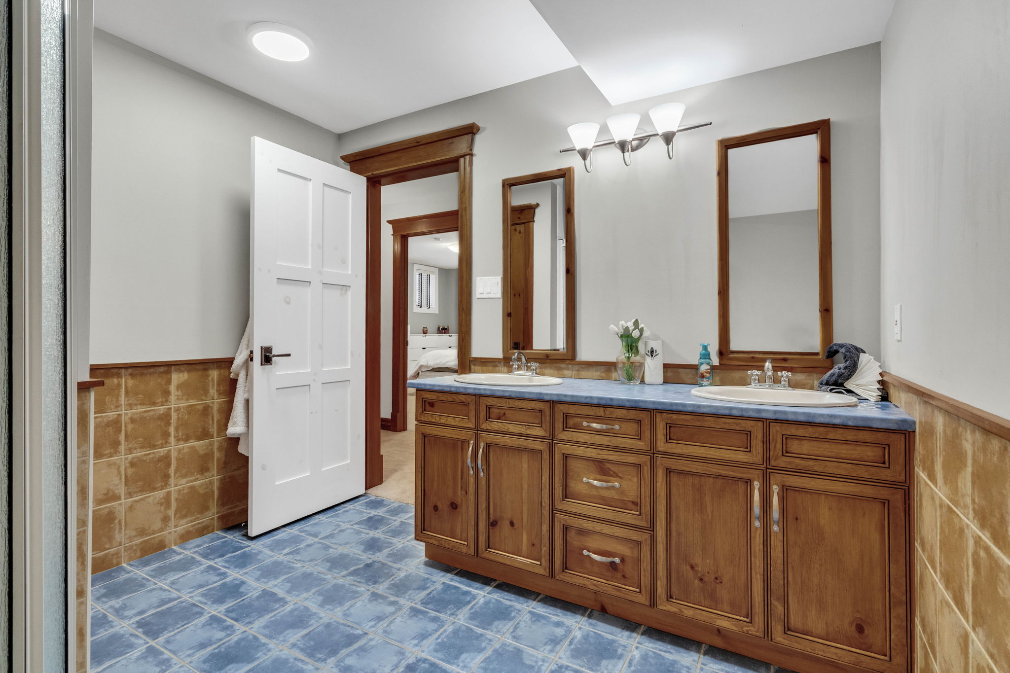 33 Marchbrook Cir, Kanata, ON K2W 1A1, Canada Photo 98