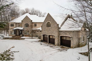 33 Marchbrook Cir, Kanata, ON K2W 1A1, Canada Photo 6