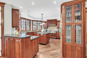 33 Marchbrook Cir, Kanata, ON K2W 1A1, Canada Photo 34