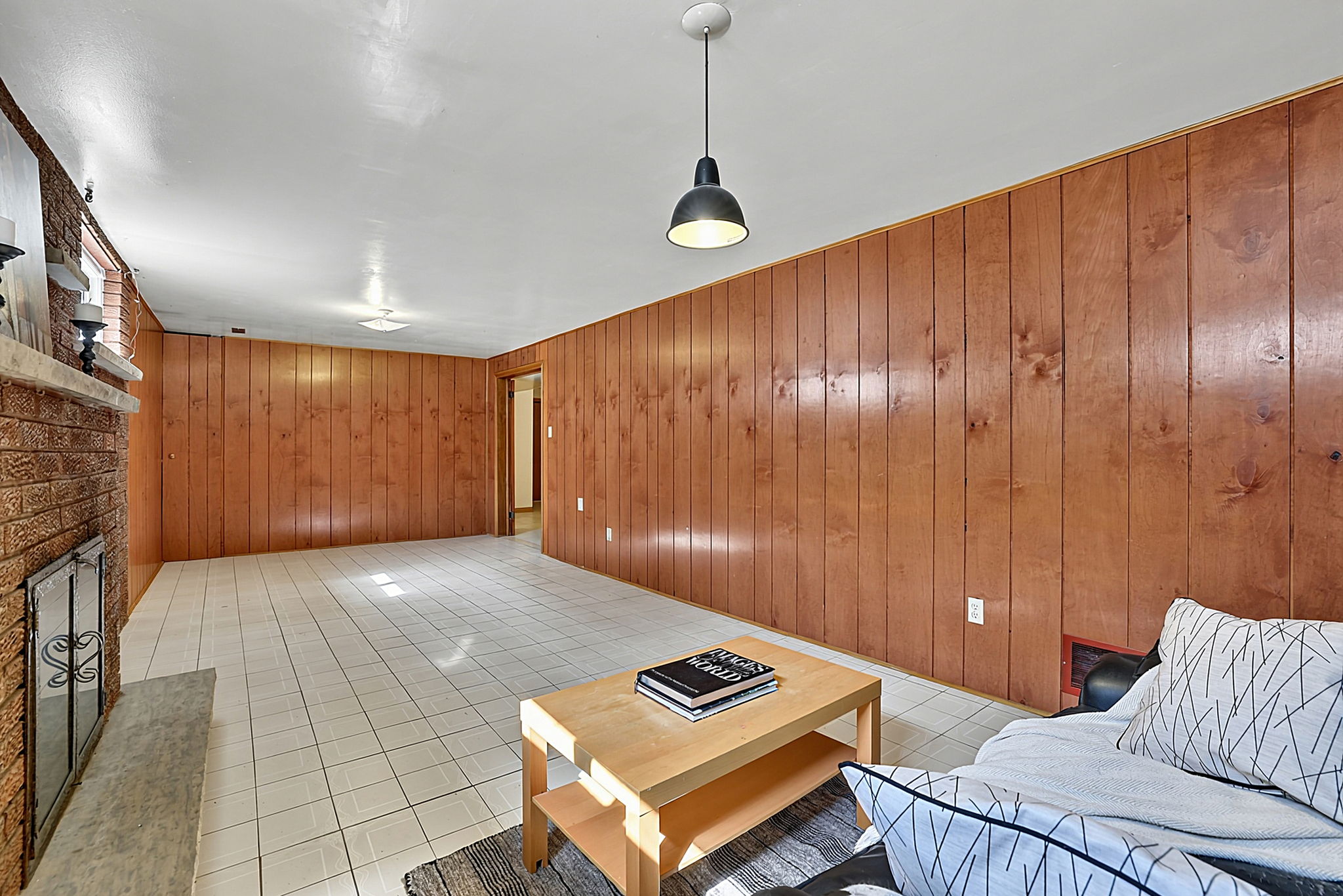  Photo 72