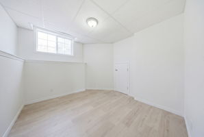  Photo 51