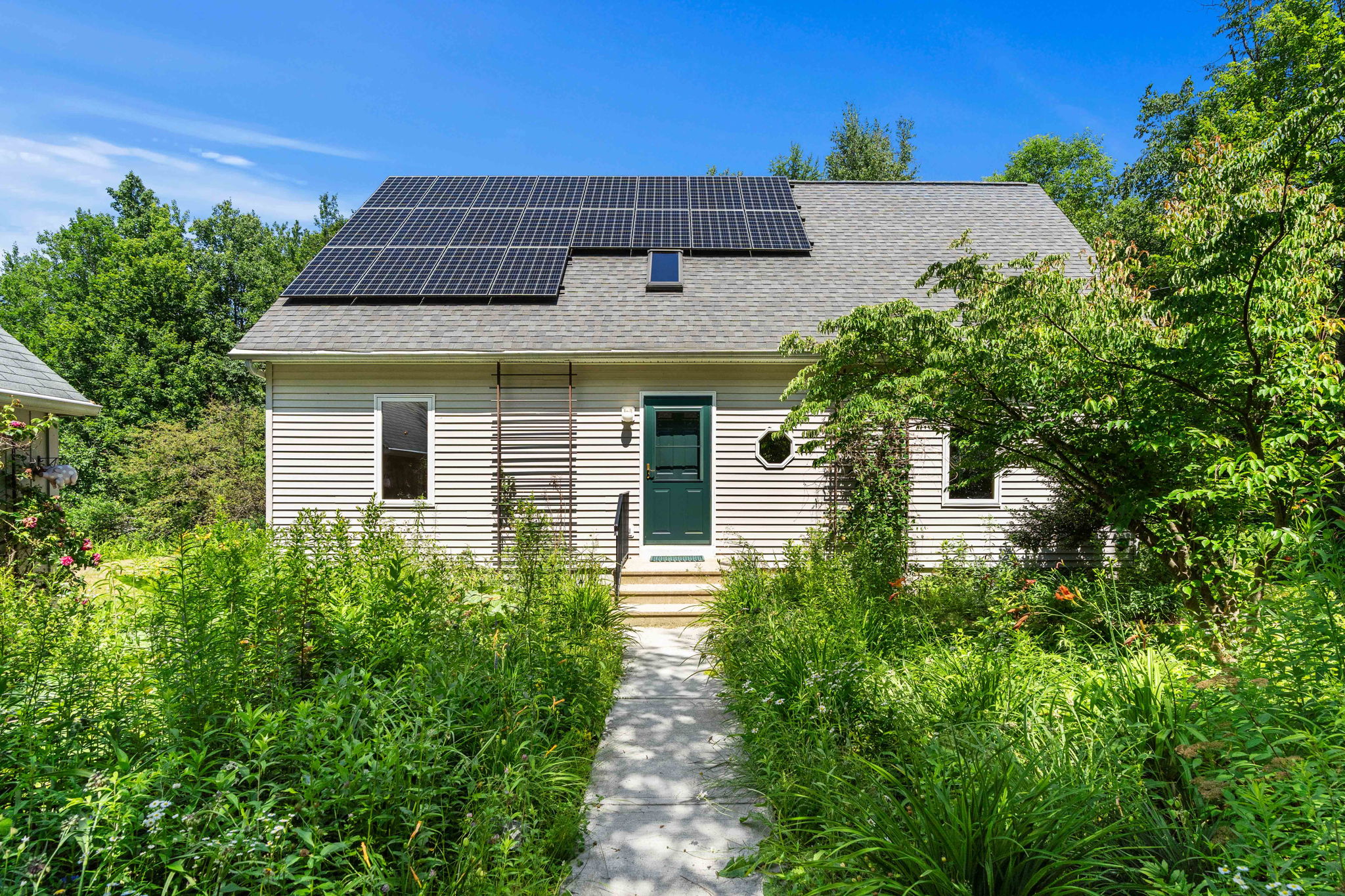 33 Mountainview Rd, Temple, NH 03084, USA