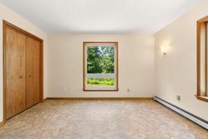 33 Mountainview Rd, Temple, NH 03084, USA Photo 25