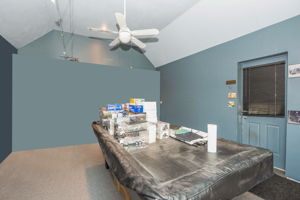  Photo 49