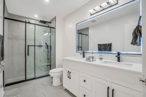 32-washroom1