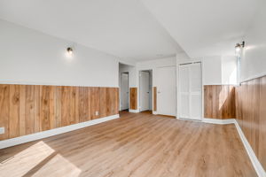 37-family room4