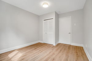 39-forth bedroom2