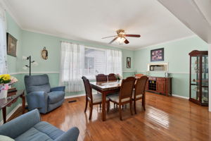  Photo 7