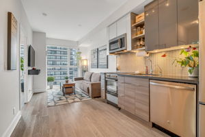 10-kitchen3