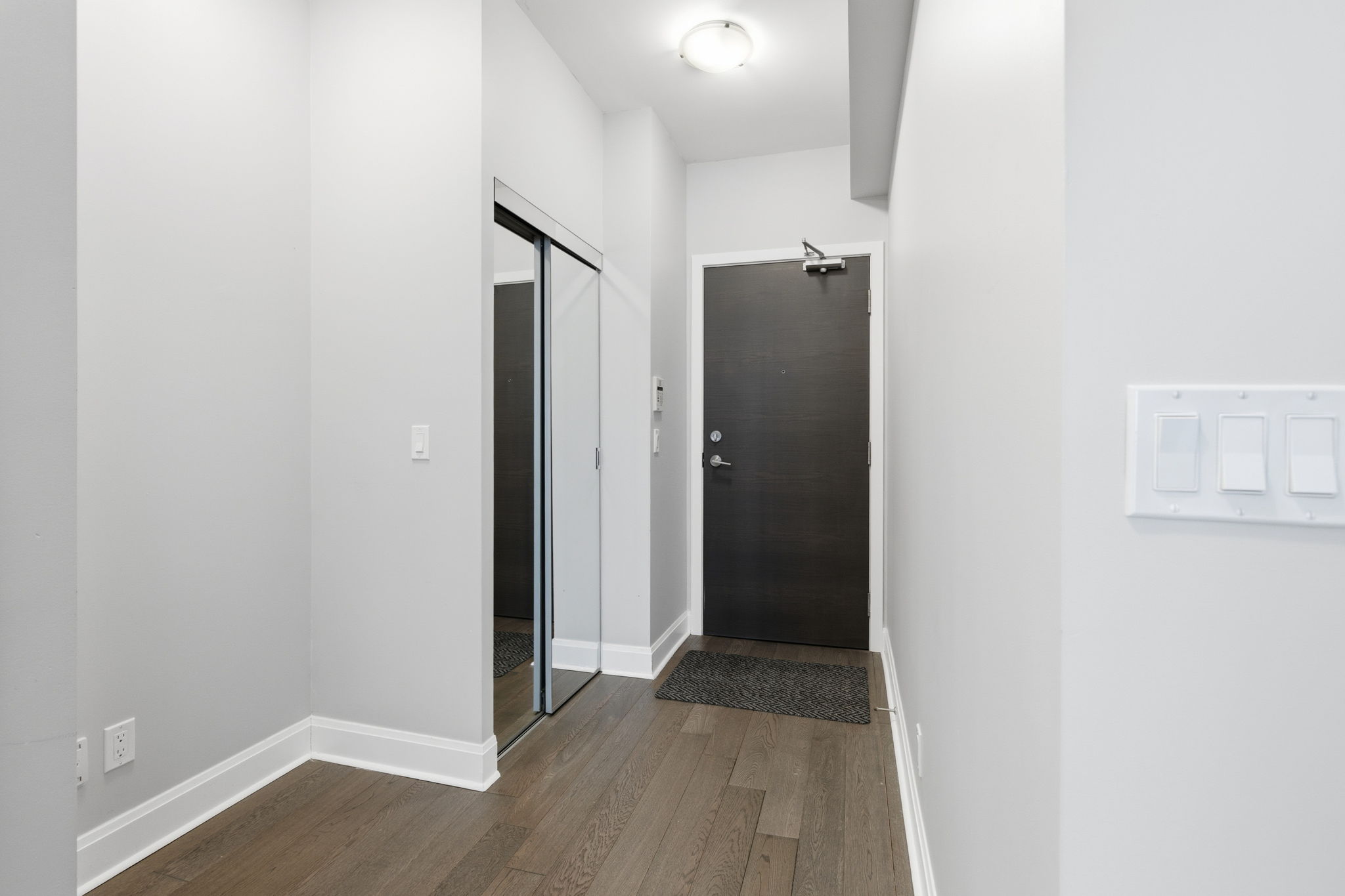 Toronto property showcase — delivered property photograph 6