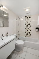  33 St James Ct, Philadelphia, PA 19106, US Photo 12