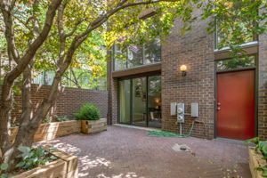  33 St James Ct, Philadelphia, PA 19106, US Photo 27