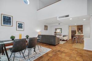  33 St James Ct, Philadelphia, PA 19106, US Photo 1