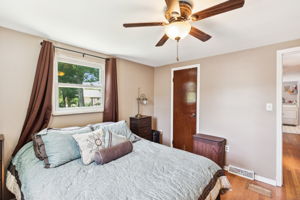 17_Interior