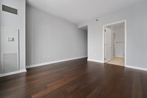 33 W Ontario St, Chicago, IL 60654, USA Photo 5