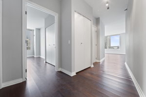 33 W Ontario St, Chicago, IL 60654, USA Photo 1