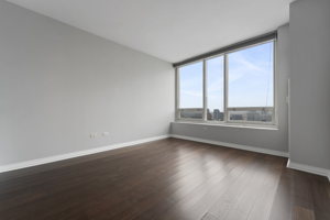 33 W Ontario St, Chicago, IL 60654, USA Photo 4