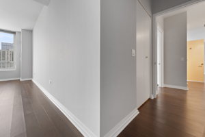 33 W Ontario St, Chicago, IL 60654, USA Photo 3