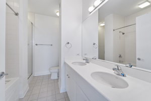 33 W Ontario St, Chicago, IL 60654, USA Photo 6