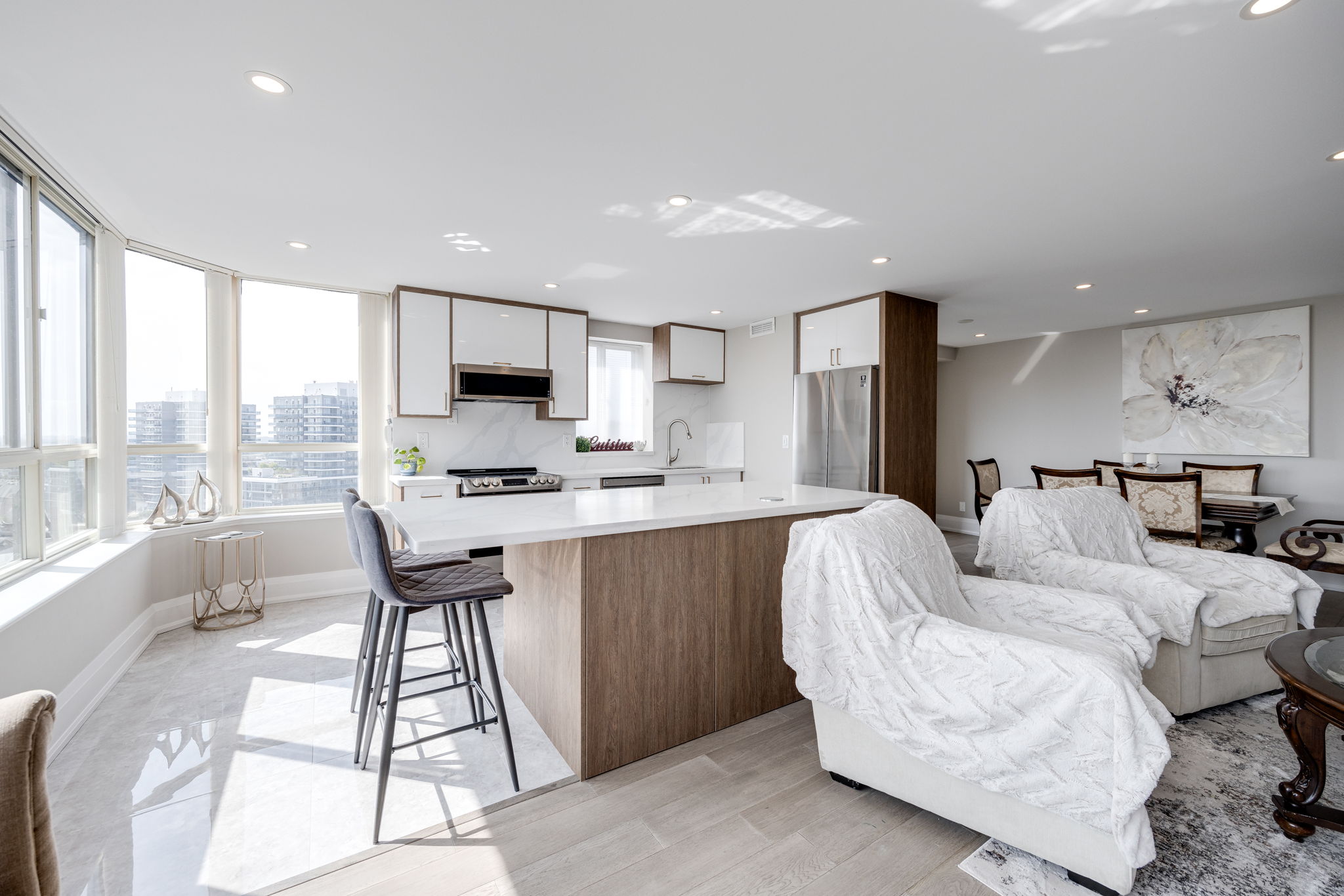 Richmond Hill property showcase — delivered property photograph 13