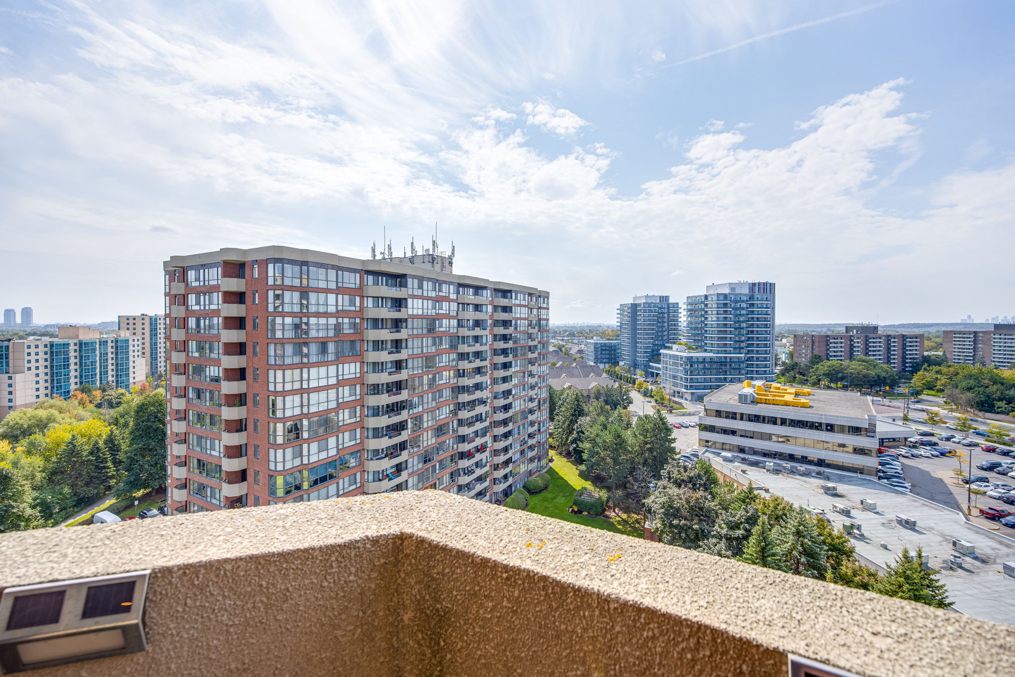 Richmond Hill property showcase — delivered property photograph 38