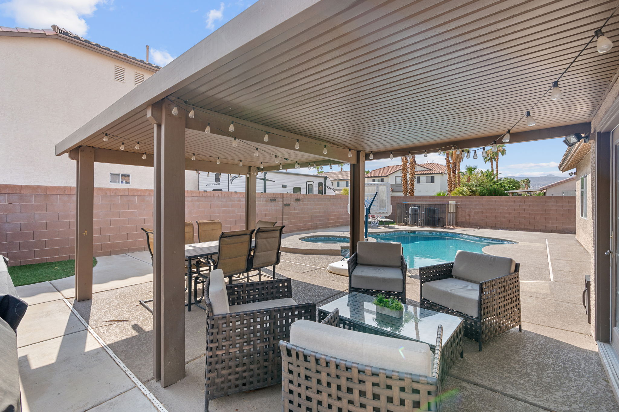  Photo 29