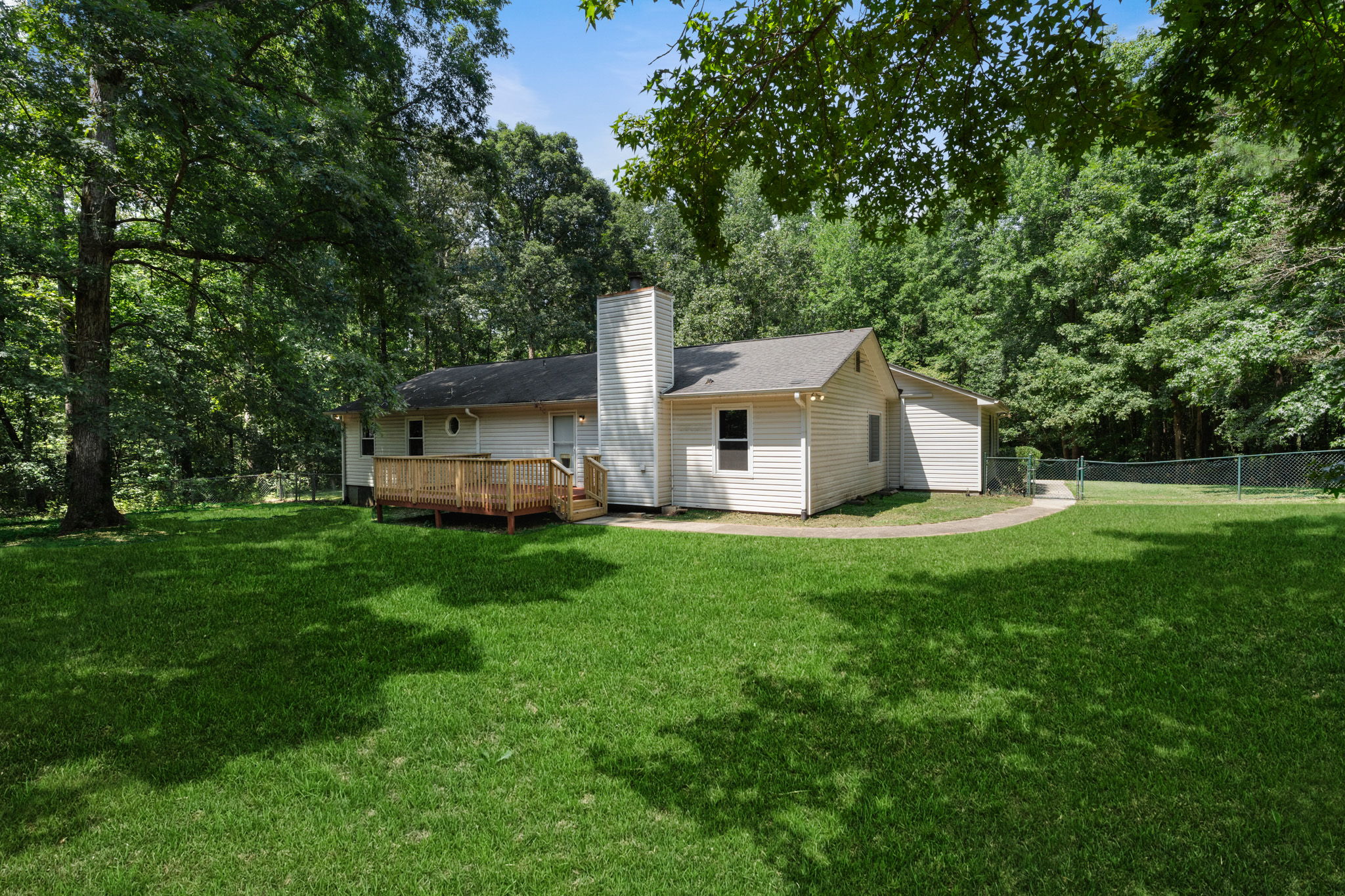  Photo 41