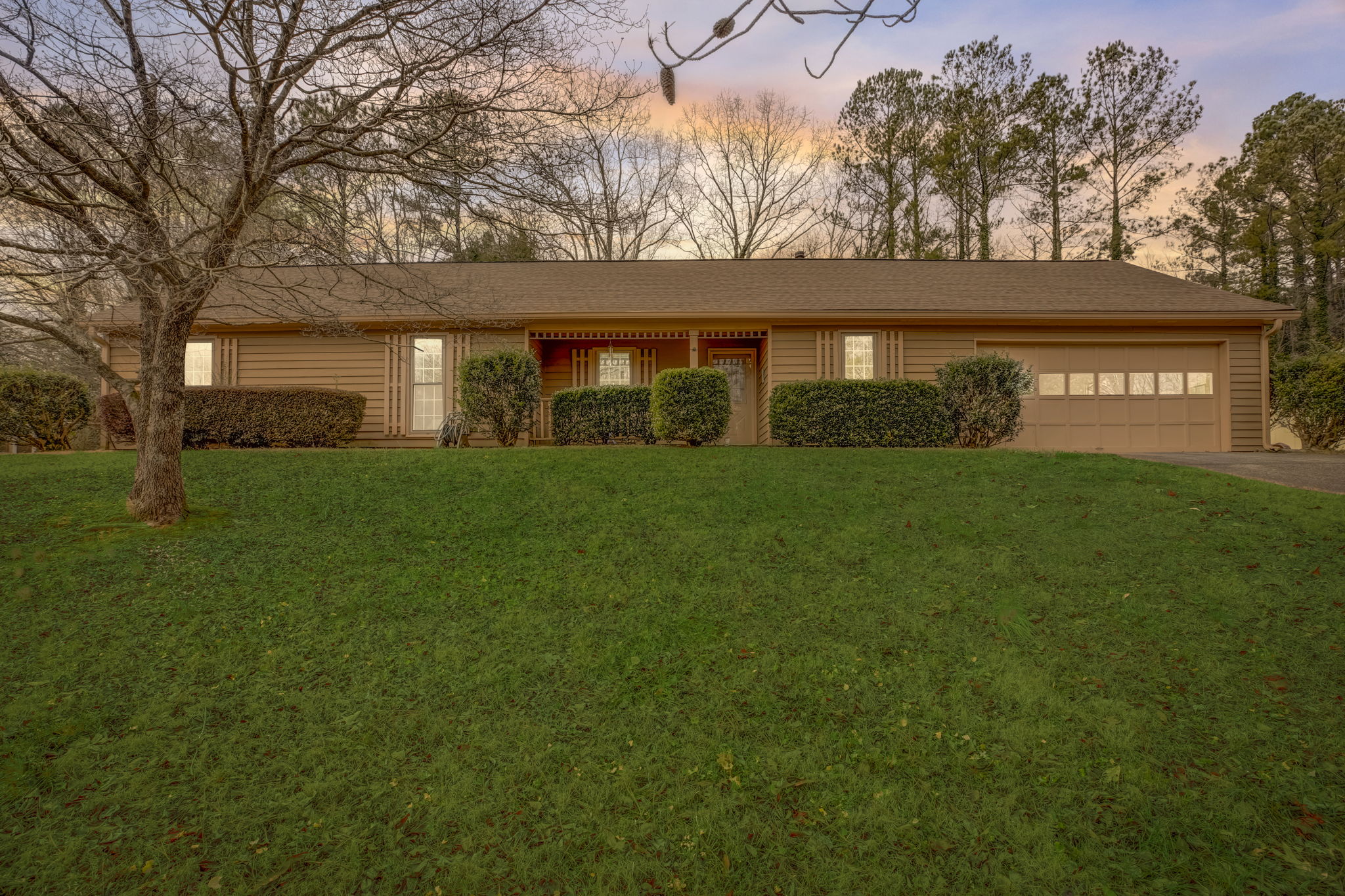 330 Monivea Ln, Roswell, GA 30075 | Zillow Media Experts