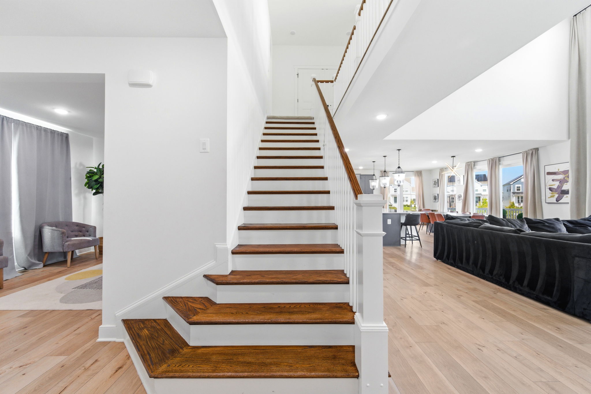 Interiors (11)
