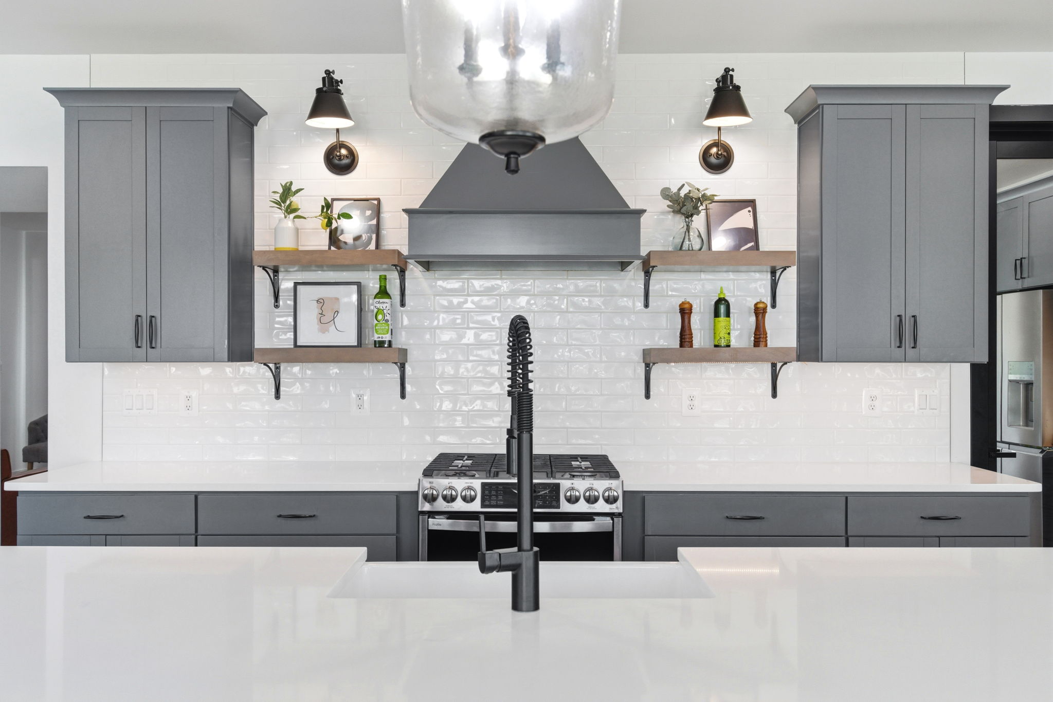Interiors (22)