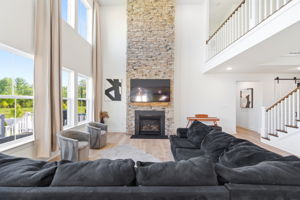 Interiors (14)