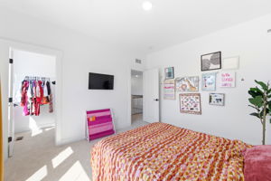 Interiors (65)