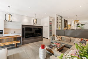  Photo 34