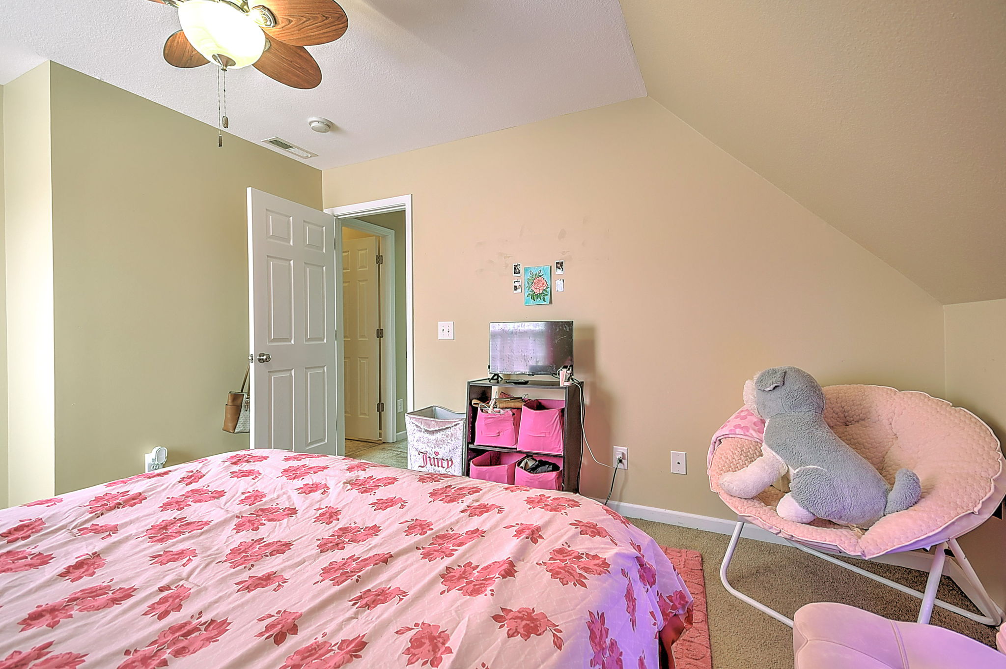  Photo 23