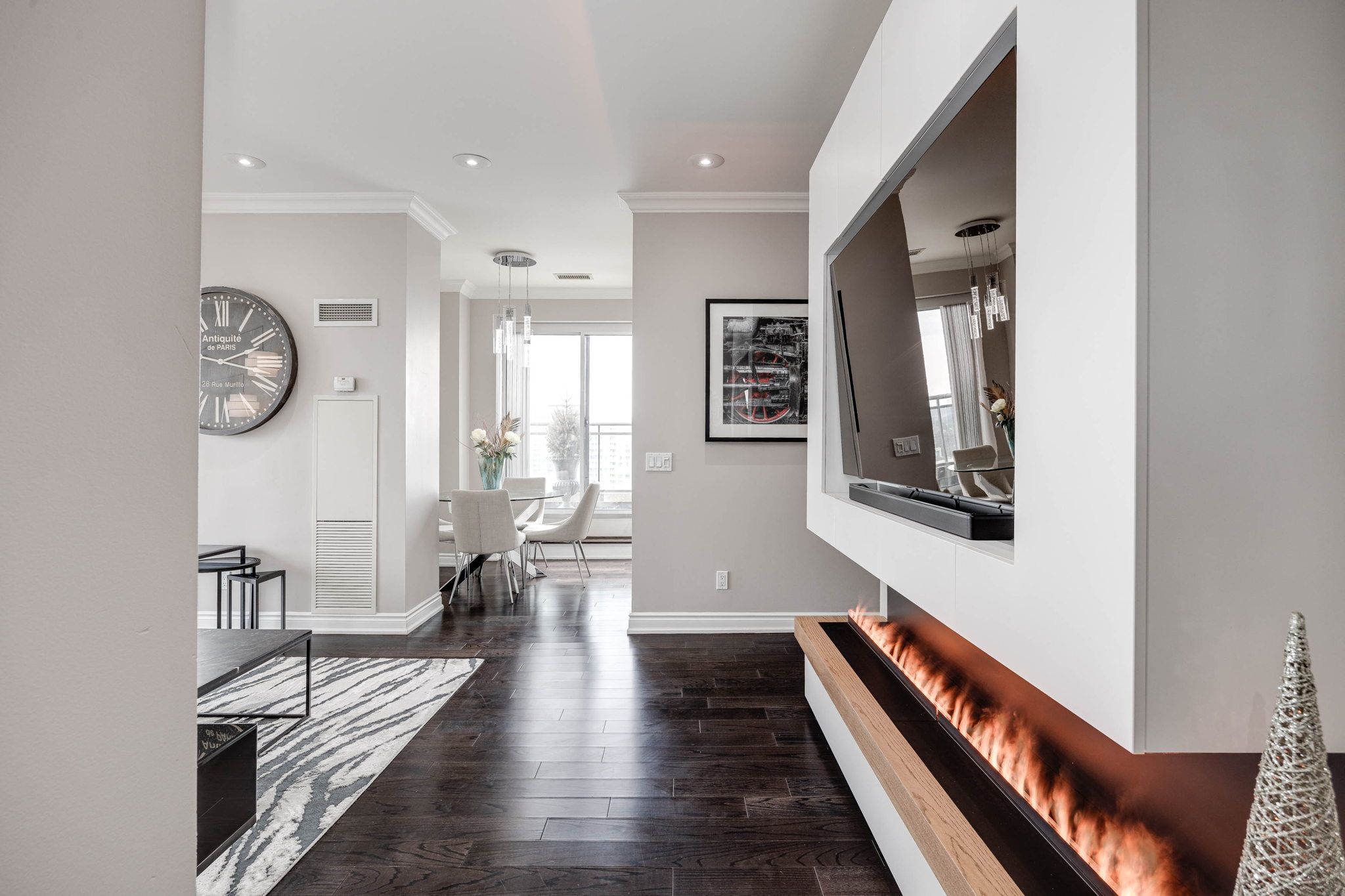 Richmond Hill property showcase — delivered property photograph 7