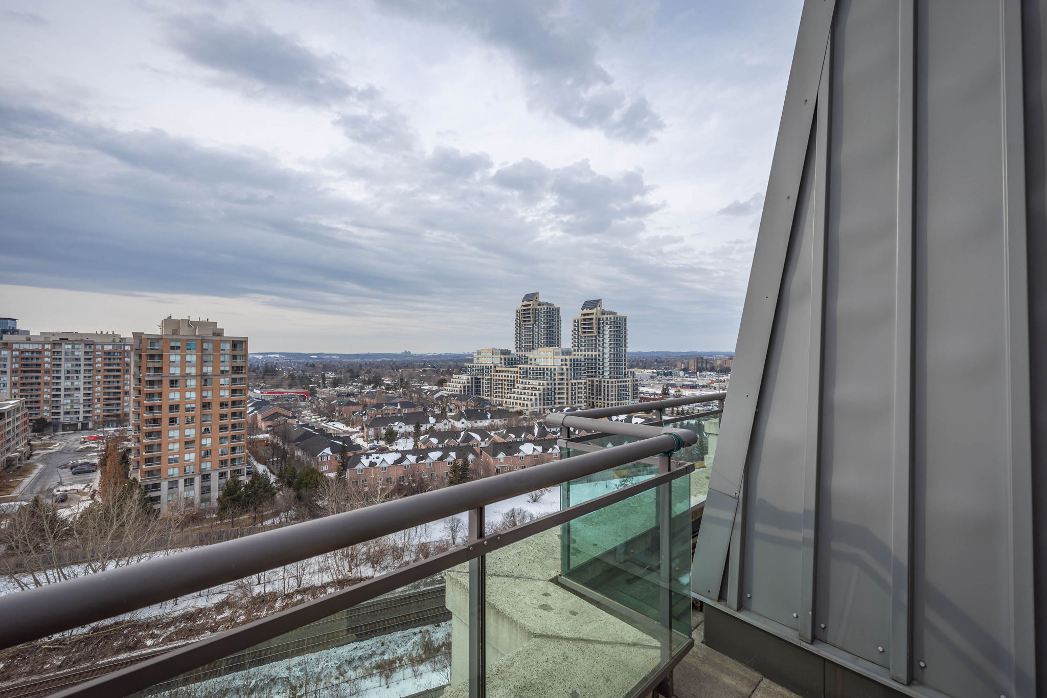 Richmond Hill property showcase — delivered property photograph 37