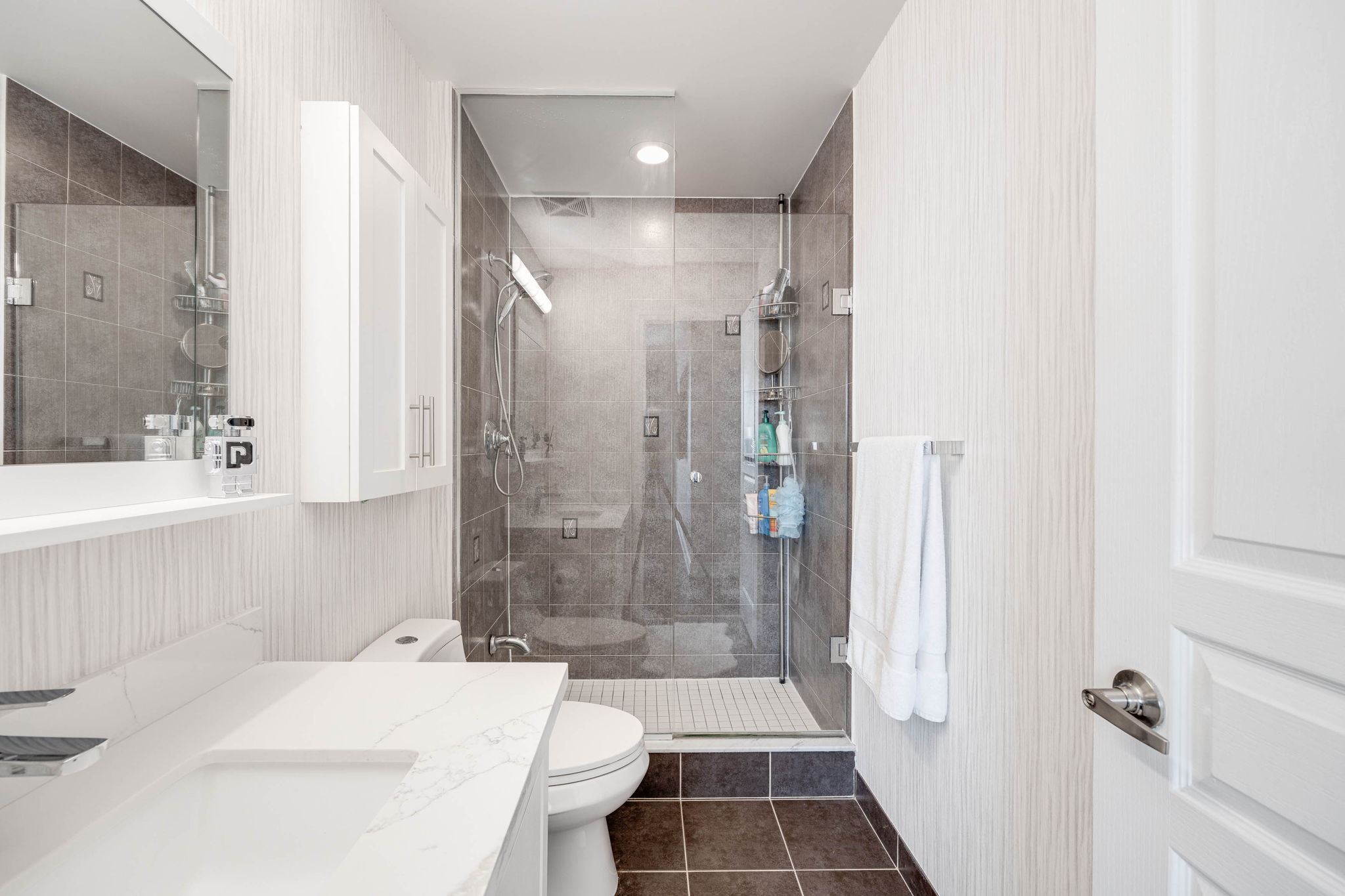 Richmond Hill property showcase — delivered property photograph 17