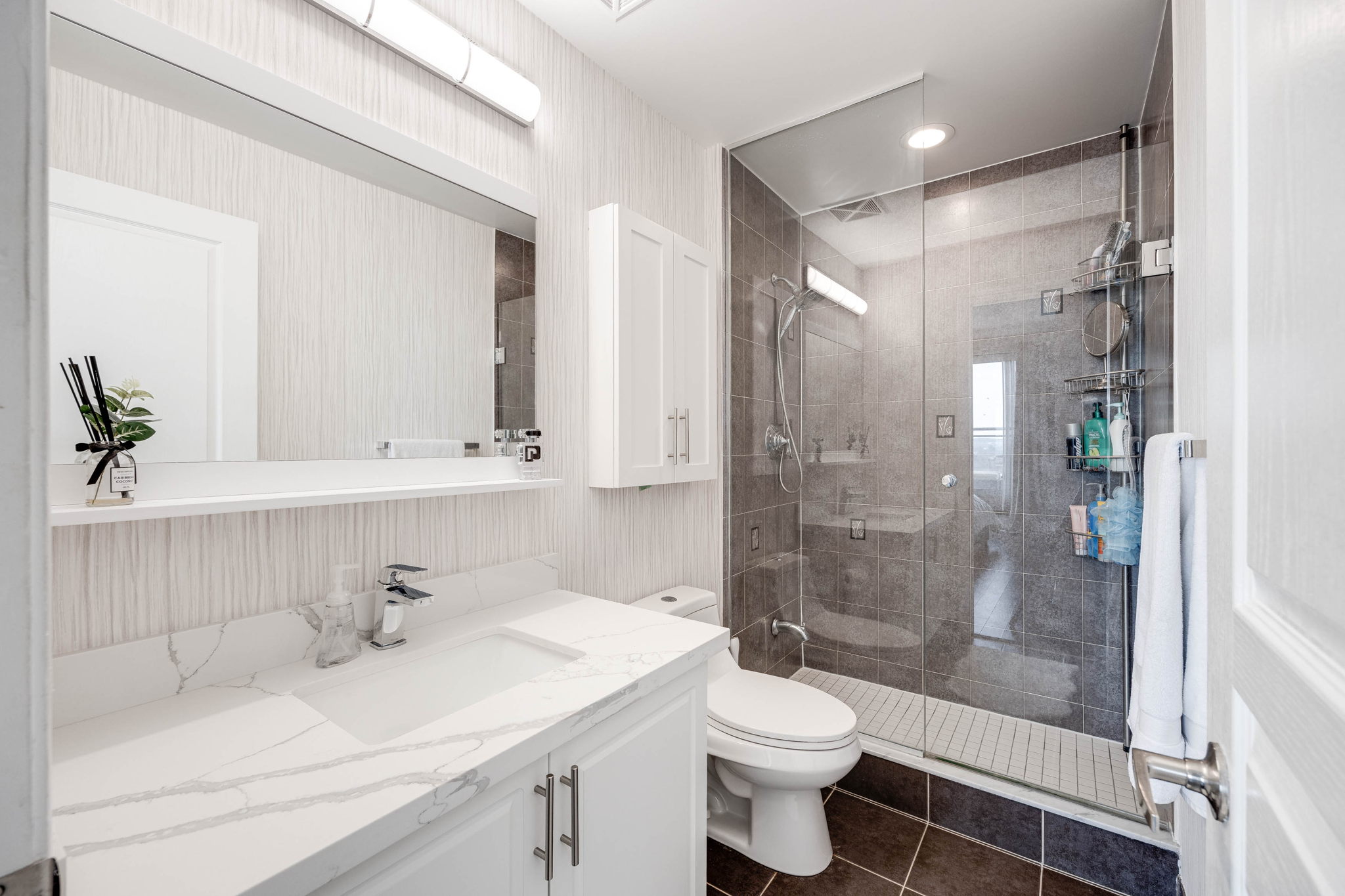 Richmond Hill property showcase — delivered property photograph 16
