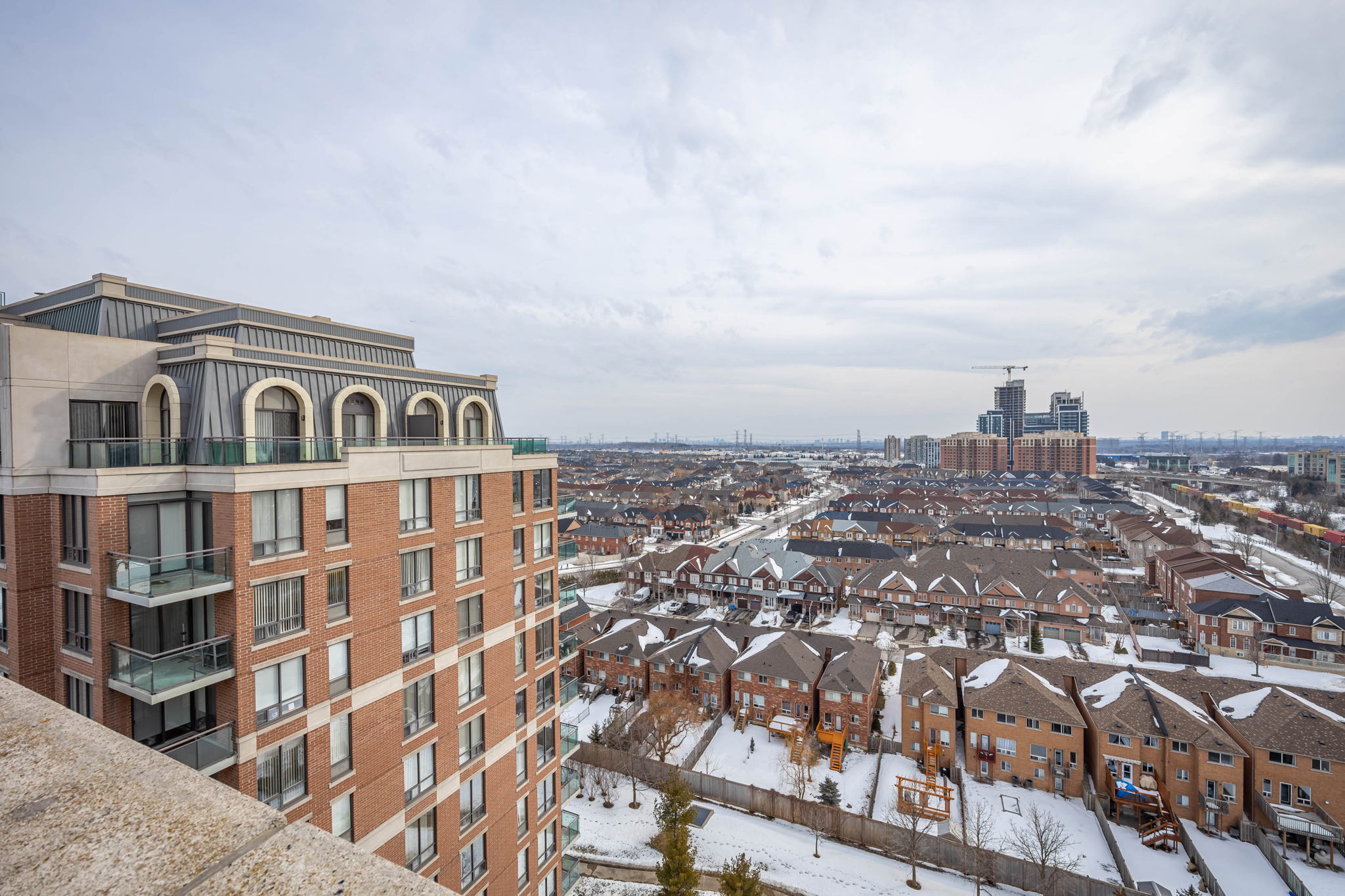 Richmond Hill property showcase — delivered property photograph 31