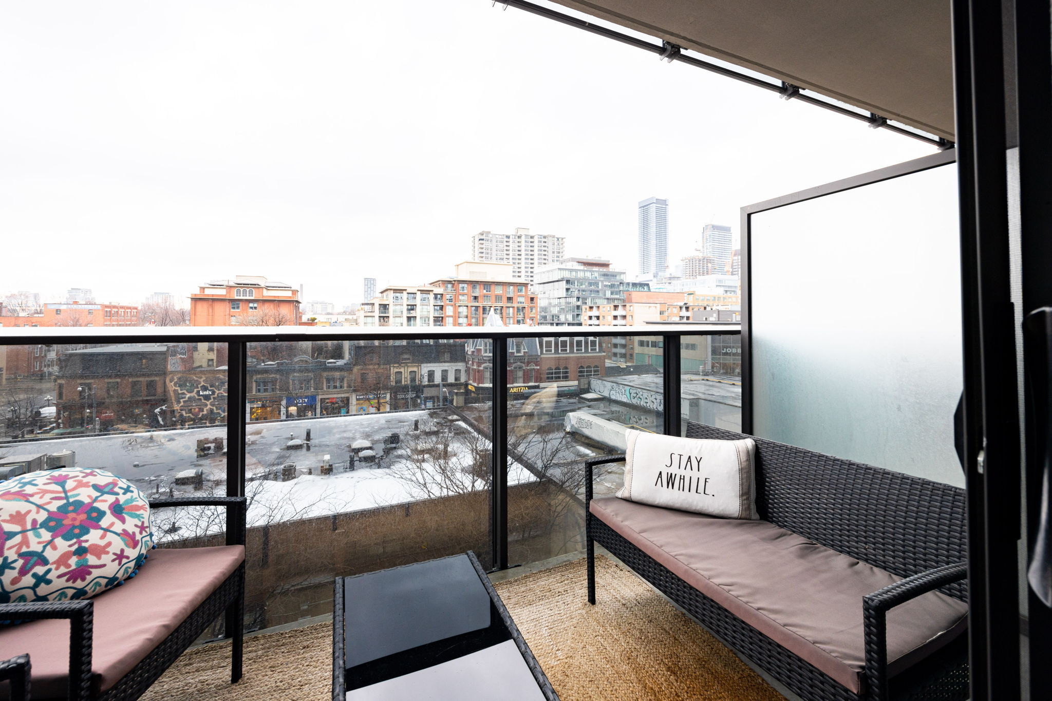 Toronto property showcase — delivered property photograph 29