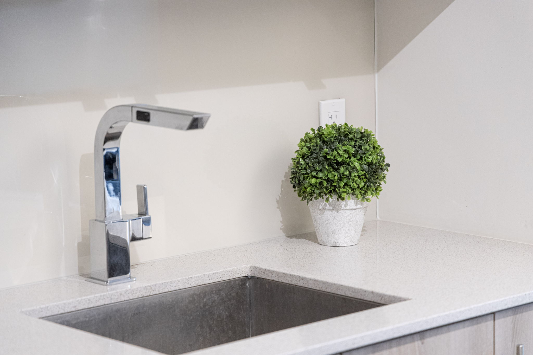 Toronto property showcase — delivered property photograph 22