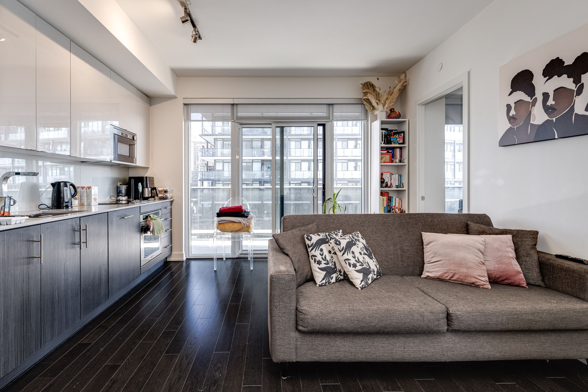 Toronto property showcase — delivered property photograph 8