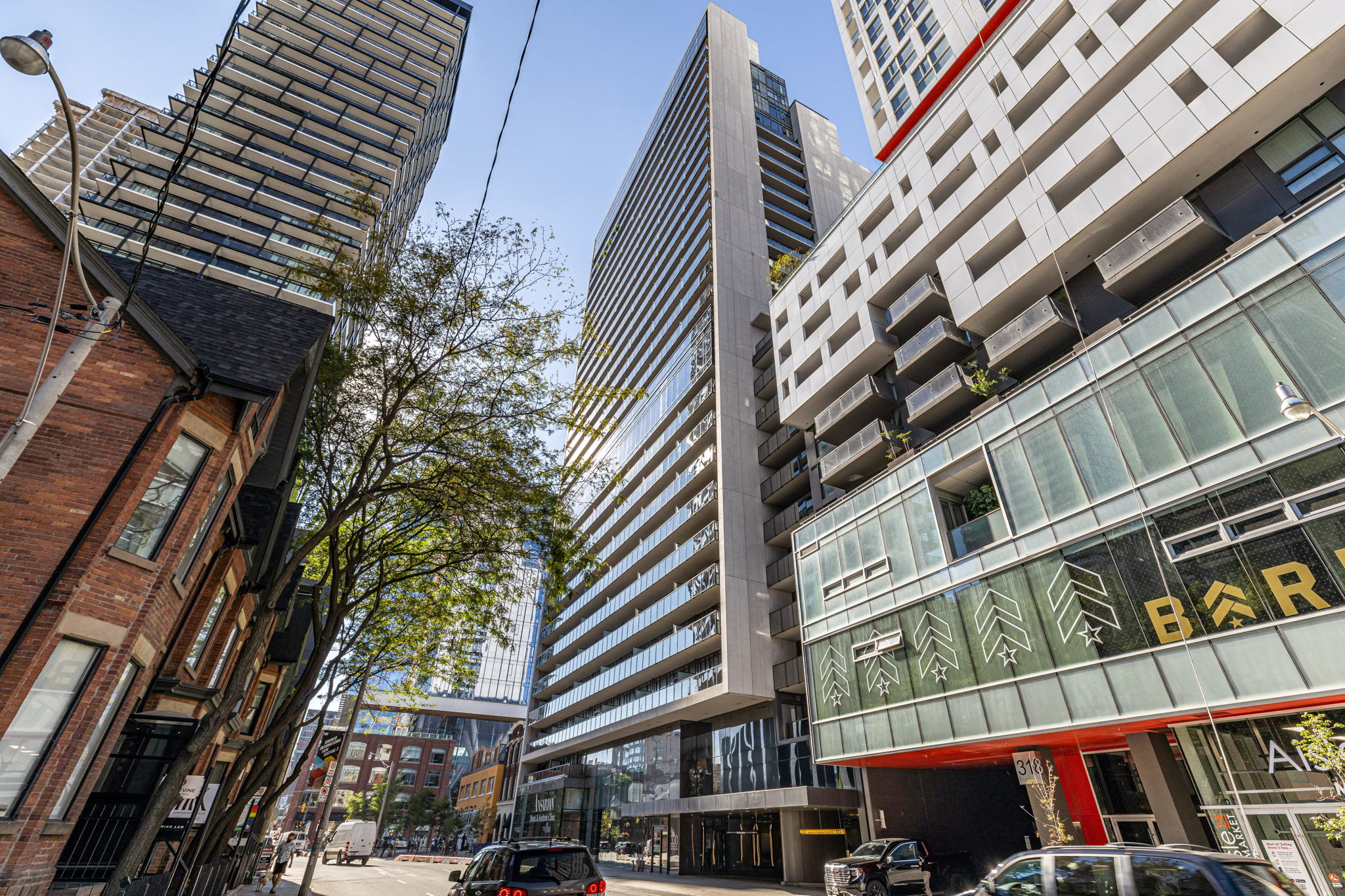 Toronto property showcase — delivered property photograph 3
