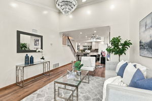007_F8_330 Ryegate Ct
